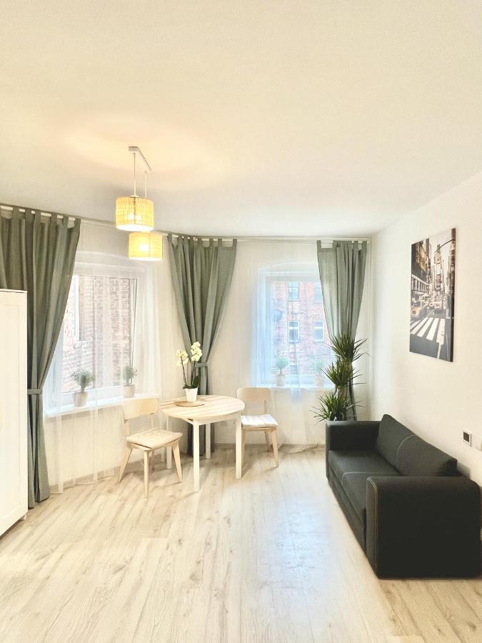 New York Apartments - Free Parking Katowice Esterno foto